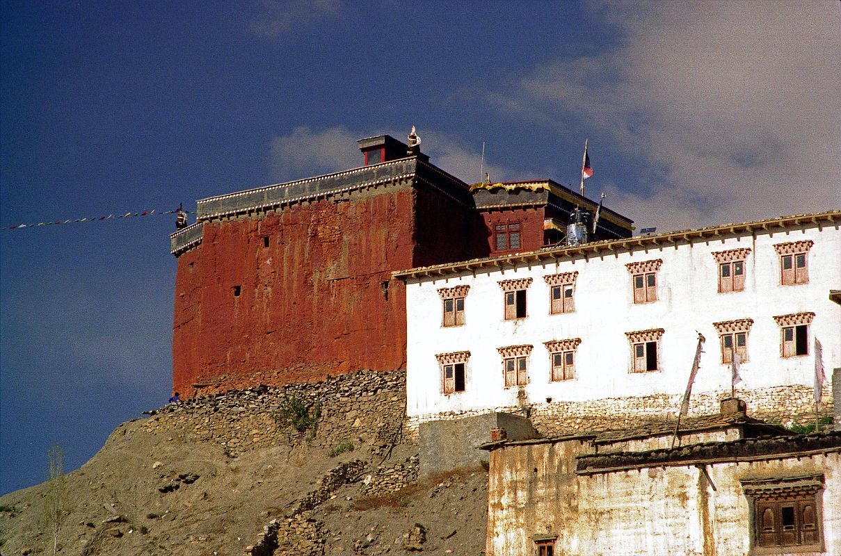 305 Jharkot Gompa Outside